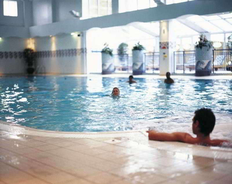 Village Newcastle And Leisure Club Tynemouth Ngoại thất bức ảnh